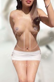 Savi - Toronto Escort Companion