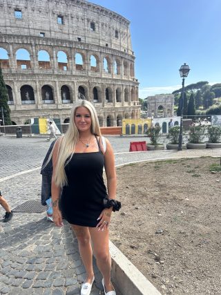 Jennyfersoiexo, 27 years old  escort in Montreal